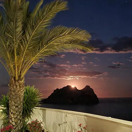 Los Geraneos Aguilas Exterior photo